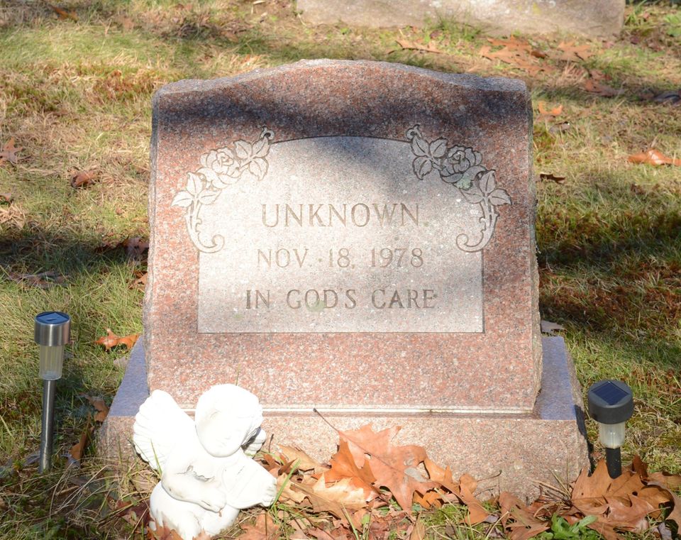 USA Granby Girl Grabstein Der Grabstein von Patricia Ann T. in den USA