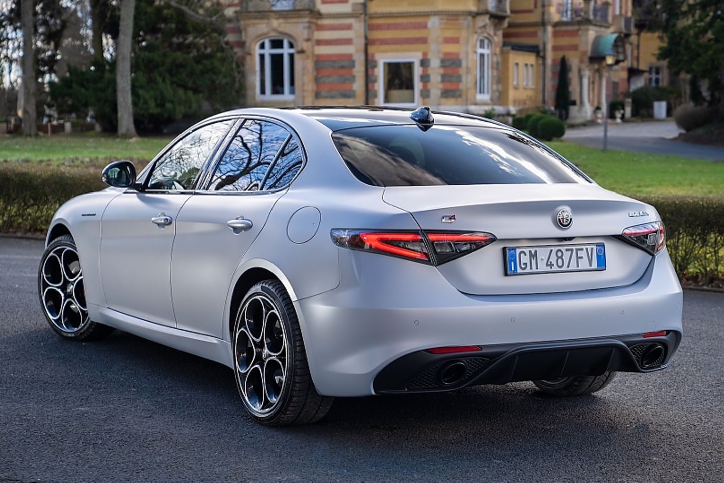 Alfa Romeo Giulia 2.0 Turbo 16 V