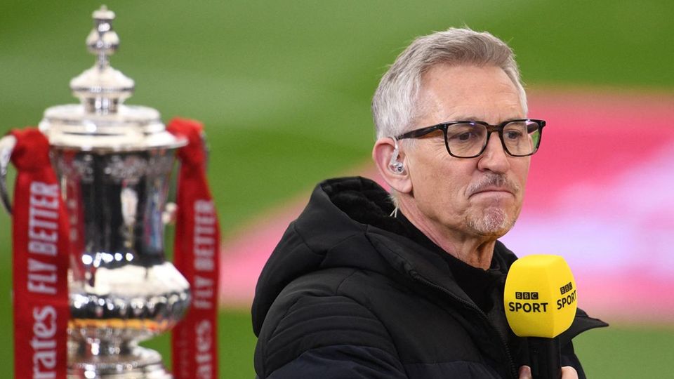 Gary Lineker bei der Moderation eines Fußballspiels für die BBC