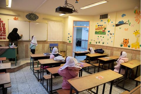 An Mädchenschulen im Iran kam es in den vergangenen Monaten zu Massenvergiftungen
