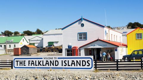 Stanley, die Hauptstadt der Falklandinseln. In Argentinien werden die Inseln Malvinas genannt. 