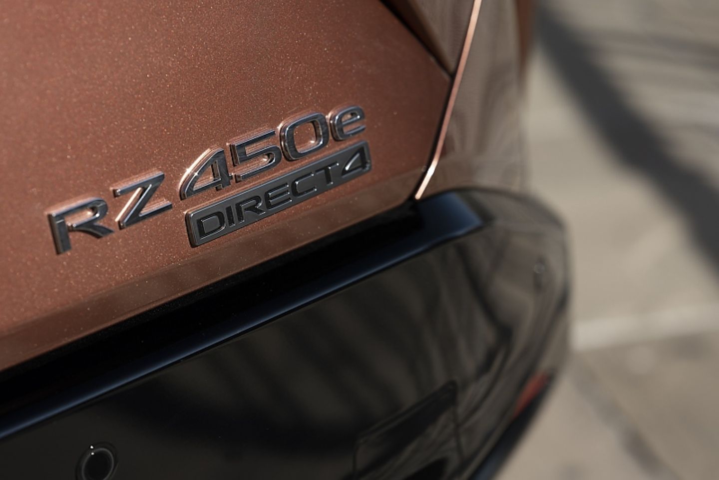 Lexus RZ 450e