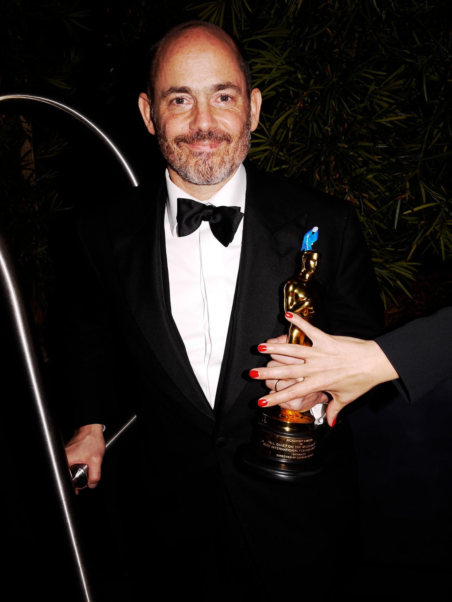 Regisseur Edward Berger mit dem Oscar.