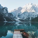 Die Schweiz punktet in Sachen LGBTQI+-Freundlichkeit. Unser sympathisches Nachbarland glänzt also nicht nur mit beeindruckenden Berglandschaften und einem florierenden Skitourismus, sondern auch mit einer gehörigen Portion Toleranz. 