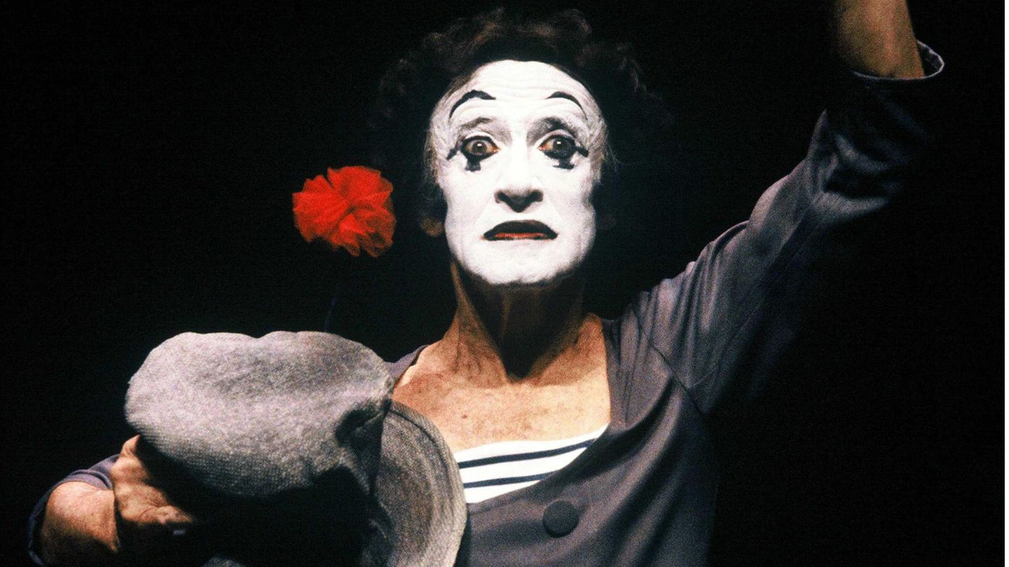 The pantomime Marcel Marceau