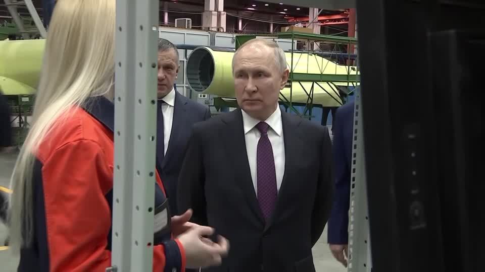 Video: Putin - Russland kämpft in Ukraine ums Überleben