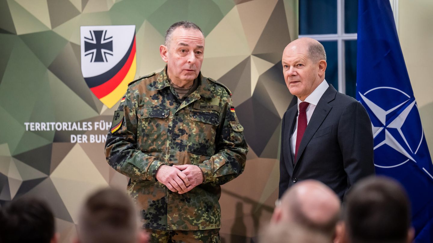 New Inspector General of the Bundeswehr: who is Carsten Breuer?