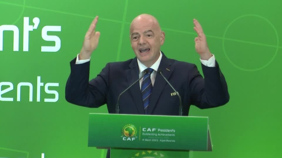 Video: Fifa: Mehr Spiele, mehr Tage, mehr Geld Video: Fifa: Mehr Spiele, mehr Tage, mehr Geld