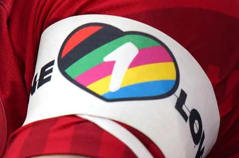 Kapitänsbinde der Nationalmannschaft