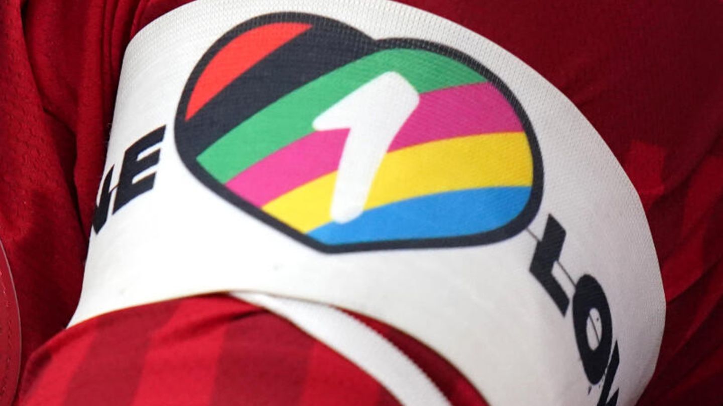 Kapitänsbinde der Nationalmannschaft