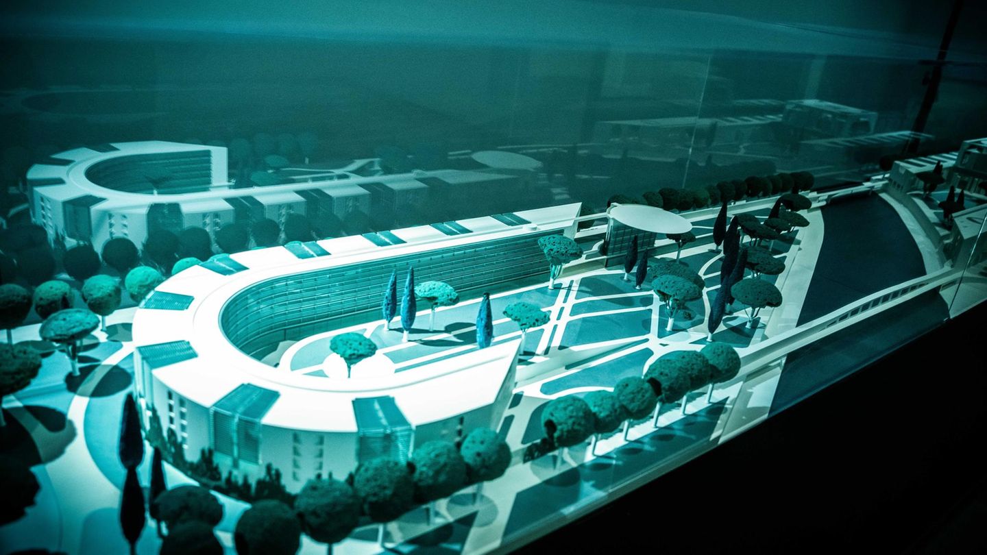 Modell des geplanten Erweiterungsbaus des Bundeskanzleramtes (Schultes Frank Architekten, Berlin)