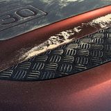 Land Rover Defender 130