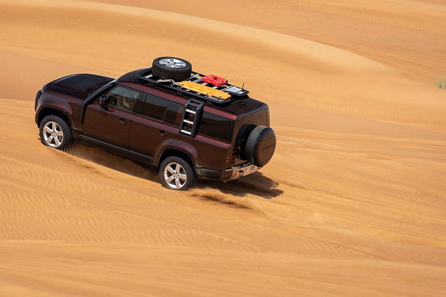 Land Rover Defender 130