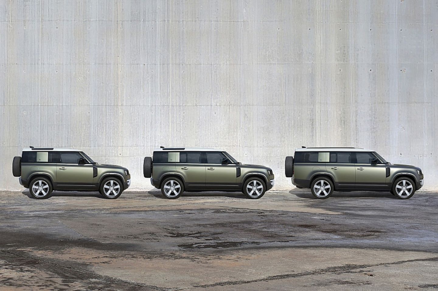 Land Rover Defender 130