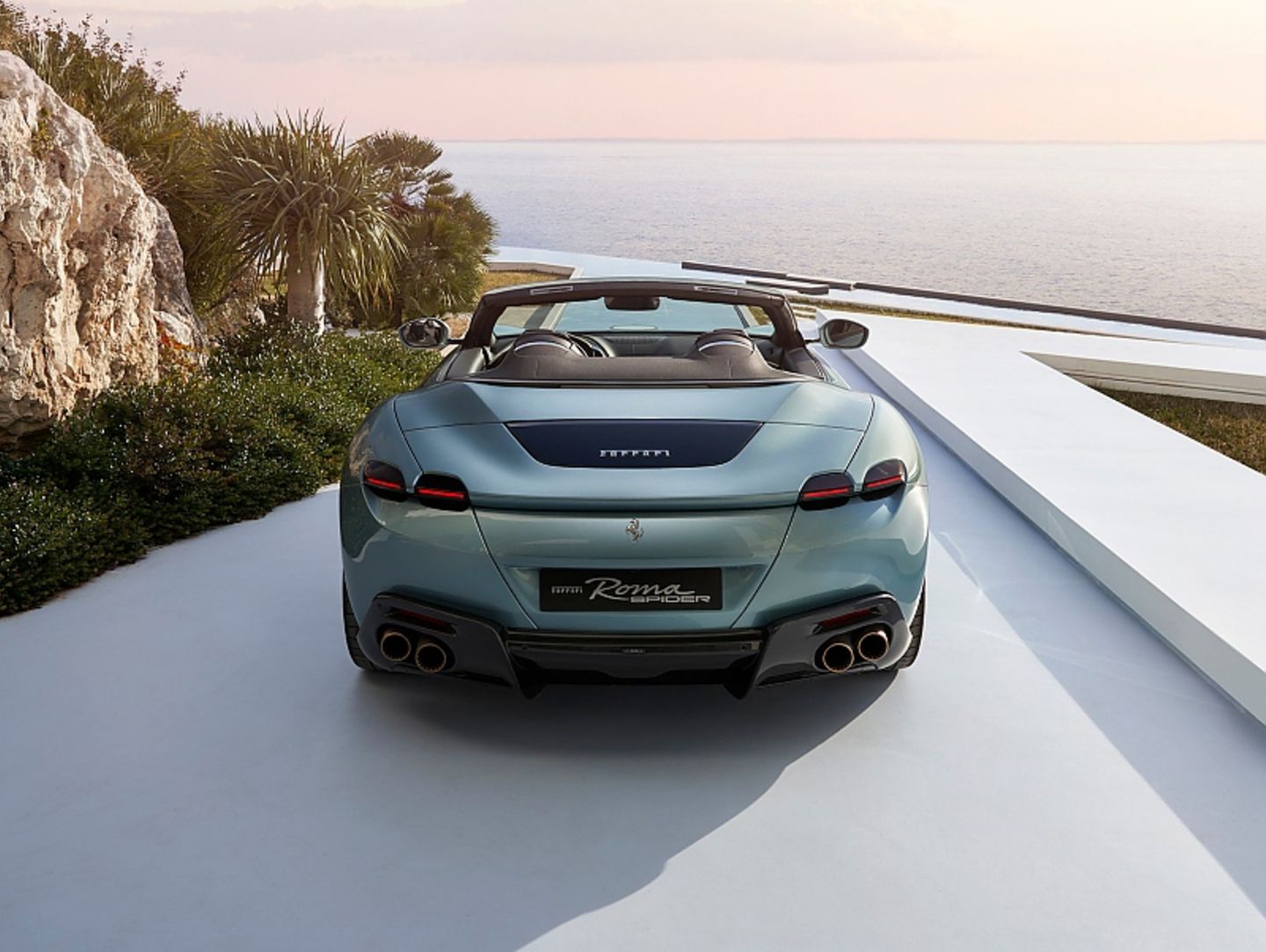 Ferrari Roma Spider 2023