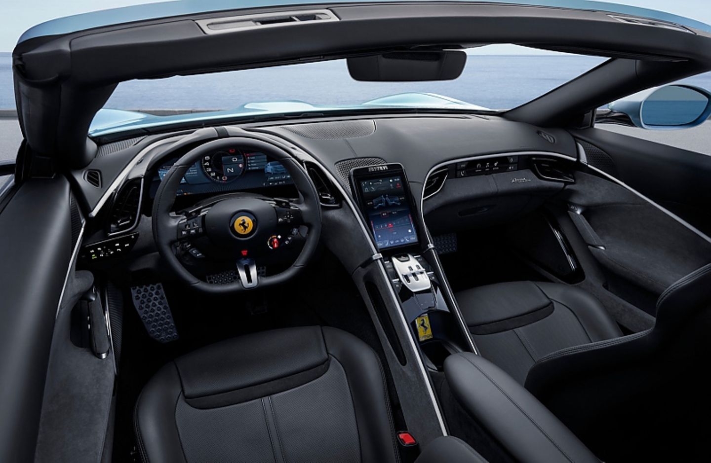 Ferrari Roma Spider 2023