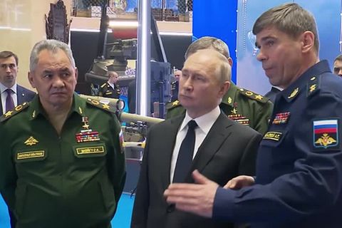 Video: Internationaler Haftbefehl gegen Putin