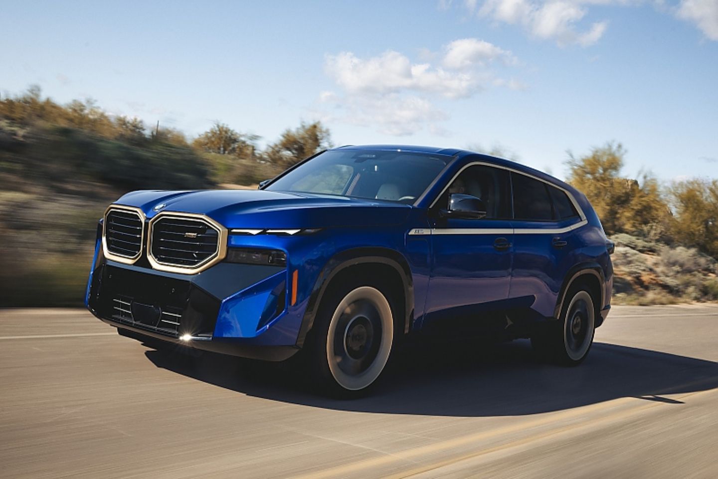 BMW XM 2023