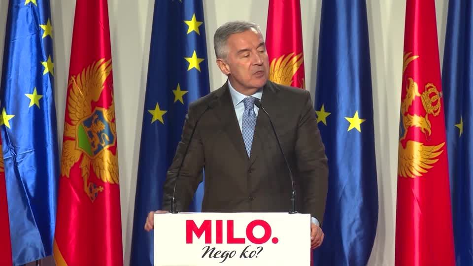 Video: Montenegros pro-westlicher Präsident Djukanovic stellt sich der Wahl