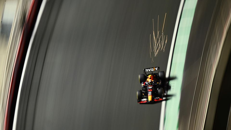 Sergio Perez in seinem Red Bull beim Formel-1-Grand-Prix von Saudi-Arabien