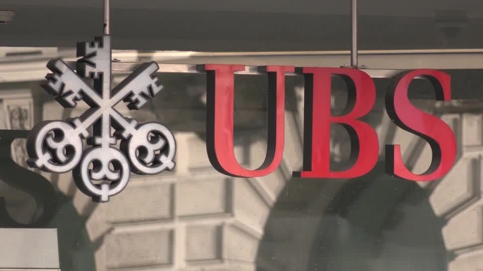 Video: Schweizer UBS übernimmt angeschlagene Credit Suisse