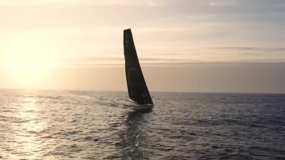 Video: Ocean Race erreicht "einsamsten Punkt der Welt"