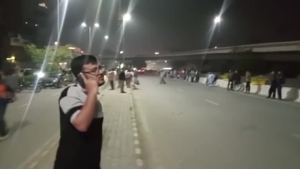 Video: Tote und Verletzte nach Erdbeben in Afghanistan und Pakistan