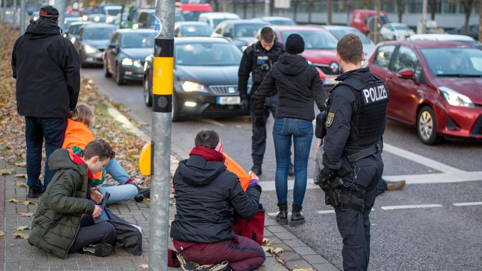 Aktivisten der Letzten Generation in Magdeburg