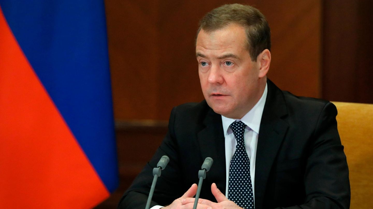 Ukraine News: For ex-president Medvedev, Putin’s arrest would be a declaration of war