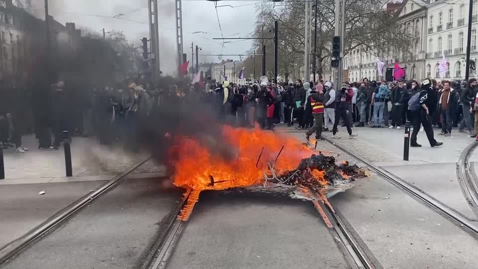 Video: Erneut landesweite Proteste in Frankreich gegen Macrons Rentenreform