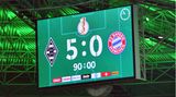 Doch der erste Rückschlag folgt schnell: Im Oktober 2021 fliegen die Bayern gegen Borussia Mönchengladbach hochkant in der 2. Runde aus dem DFB-Pokal. Das Ergebnis der Pleite spricht für sich.