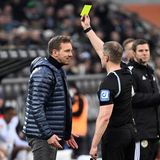 Nach einer Niederlage gegen Gladbach im Februar 2023 lässt Nagelsmann seine Wut über die Pleite an den Schiedsrichtern aus und bezeichnet sie als "weichgespültes Pack". Nagelsmann entschuldigt sich umgehend, aber der Schaden für ihn ist groß.