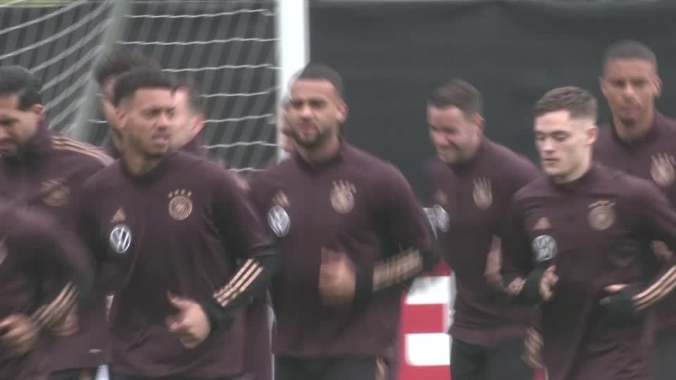Video: Nationalmannschaft trainiert für Spiel gegen Peru