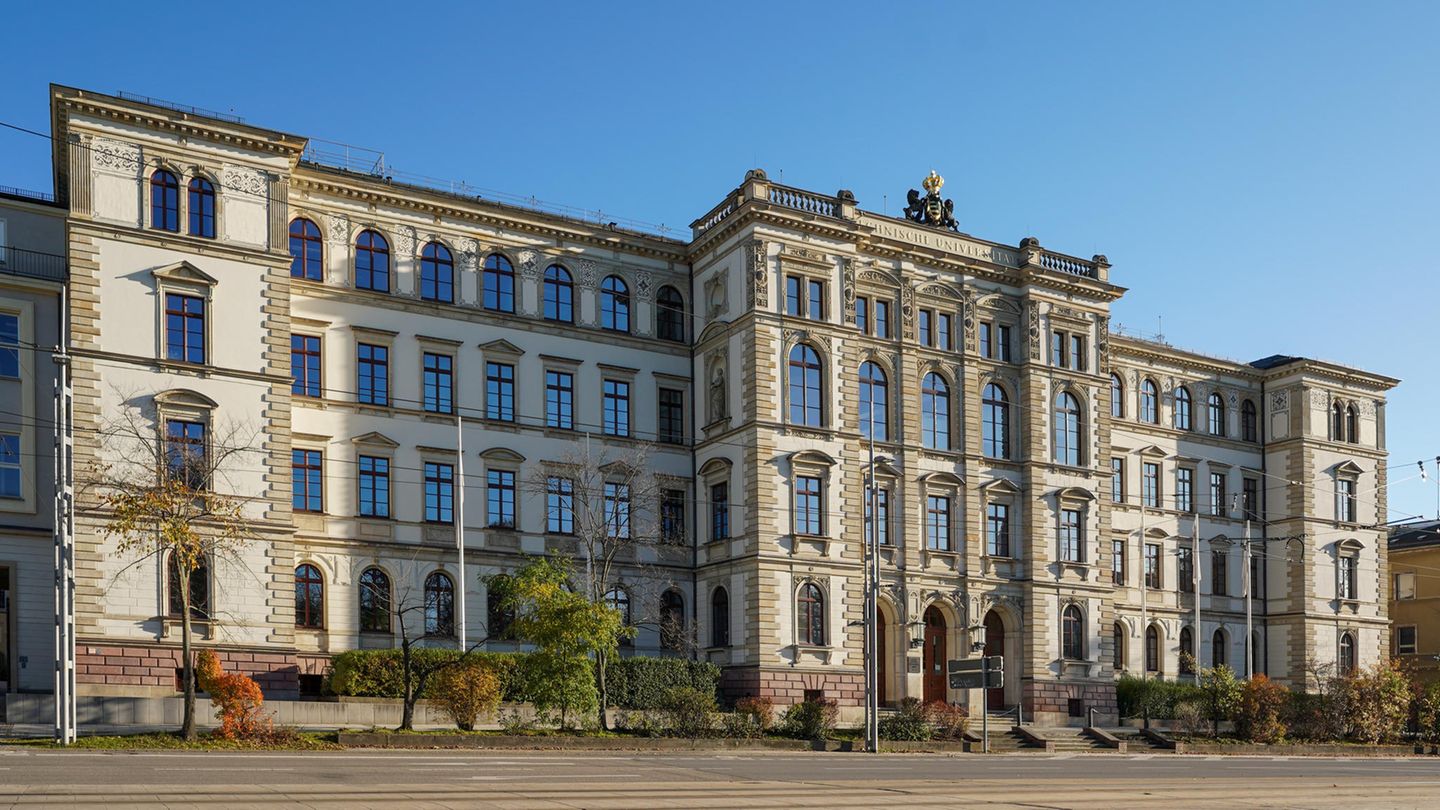 Technische Universität Chemnitz Technische Universität Chemnitz