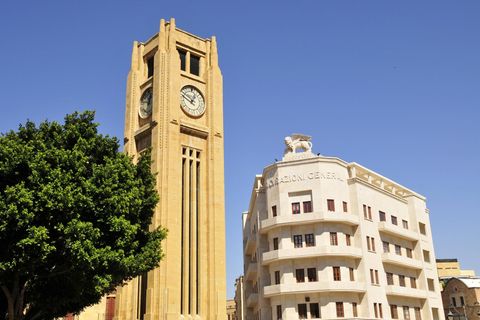 Ist das die richtige Uhrzeit? In Libanon gelten aktuell zwei unterschiedliche Zeiten. Auf dem Place D'Etoile in der Hauptstadt Beirut bekommen Anwohner zumindest eine richtig angezeigt.