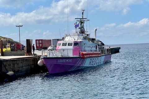 Das als "Banksy Boot" bekannte Seenotretterschiff in Lampedusa