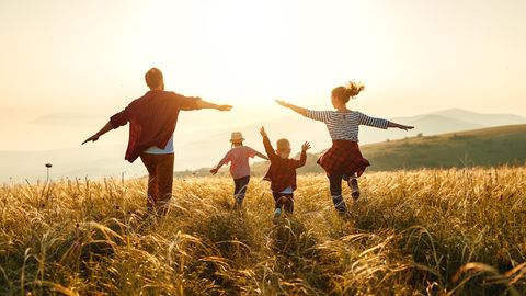 Reisen wird sich in den nächsten Jahren verändern  – darauf verzichten wollen trotzdem nur die wenigsten Menschen. 
