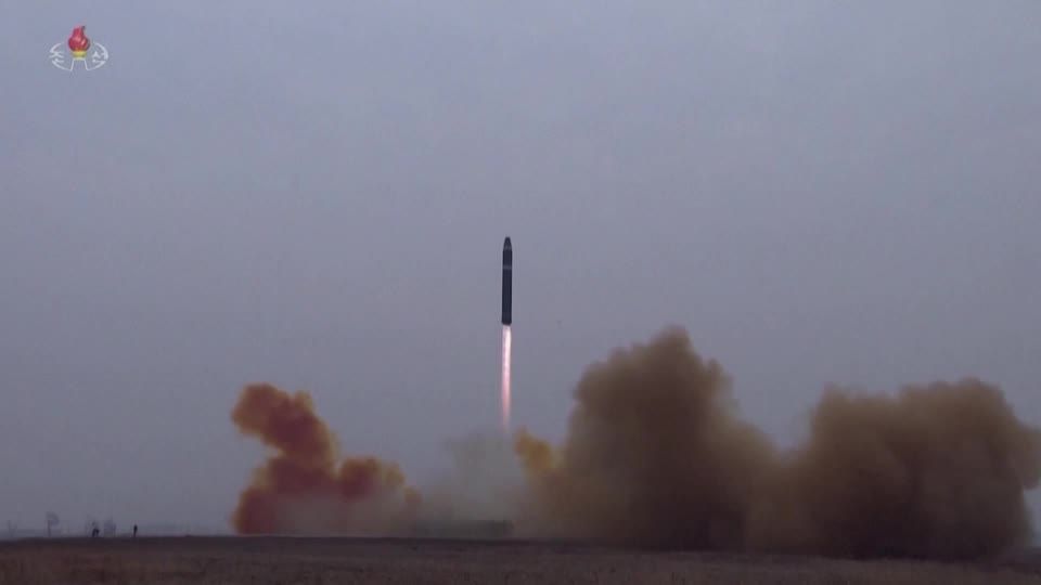 Video: Südkorea - Nordkorea feuert wieder ballistische Raketen ab