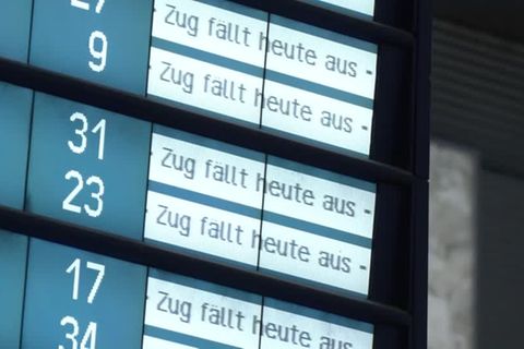 Video: Gewerkschaften legen mit Großstreik Verkehr weitgehend lahm