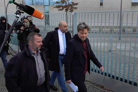 Koalitionsausschuss unterbrochen – Beratungen werden Dienstag fortgesetzt