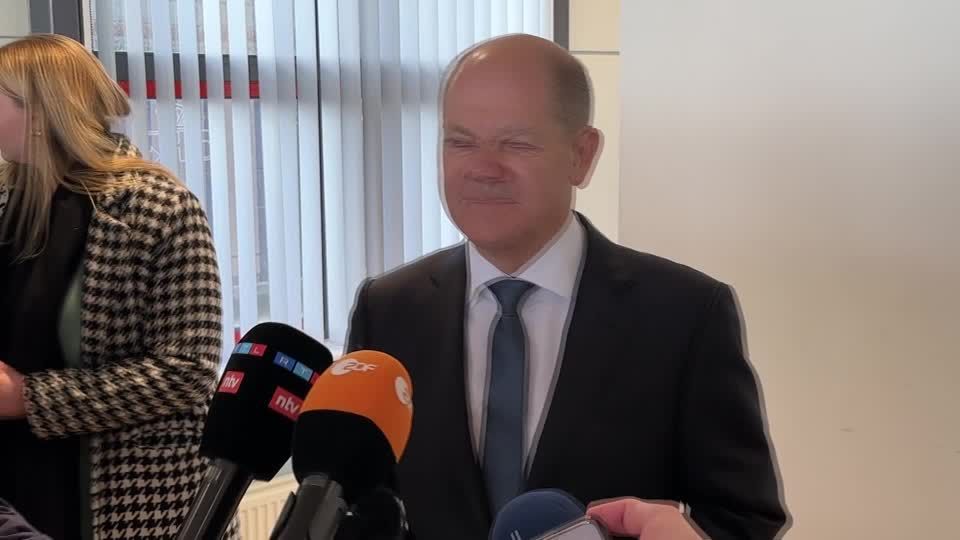 Video: Scholz zum Koalitionsausschuss: "Wir haben in den Beratungen sehr, sehr gute Fortschritte erzielt"