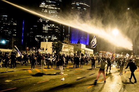 Israel: Polizei setzt Wasserwerfer bei Demo in Jerusalem gegen Justizreform Wasserwerfer ein