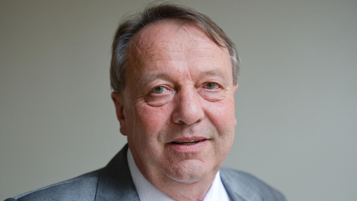 Dirk Hordorff soll an jungen Spielern sogenannte "Muskelchecks" durchgeführt haben