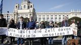 2023: Aktivisten verklagen Österreich
