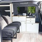 Die Größe der Küchenzeile ist durchaus überschaubar, soll aber alle nötigsten Funktionen bieten