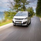 Das erste Modell des Vivaro erlebte sein Debüt im Jahr 2001. Im Januar 2019 kam die dritte Generation des Nutzfahrzeugs auf den Markt.