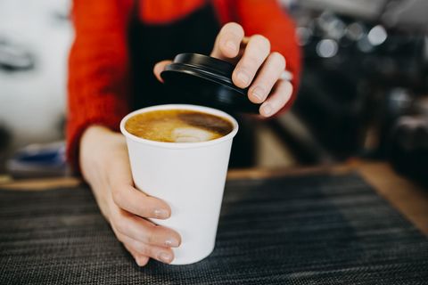 Auch für Coffee to Go sollen eigentlich Pfandalternativen angeboten werden