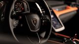 Lamborghini Revuelto 2024
