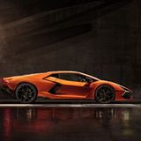 Lamborghini Revuelto 2024
