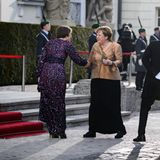 Angela Merkel wird zum Staatsbankett zu Ehren von König Charles III. und Königin Camilla im Schloss Bellevue empfangen